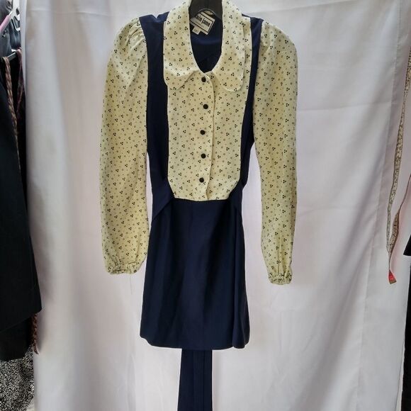 Vintage Plain Jane dress - Picture 1 of 5